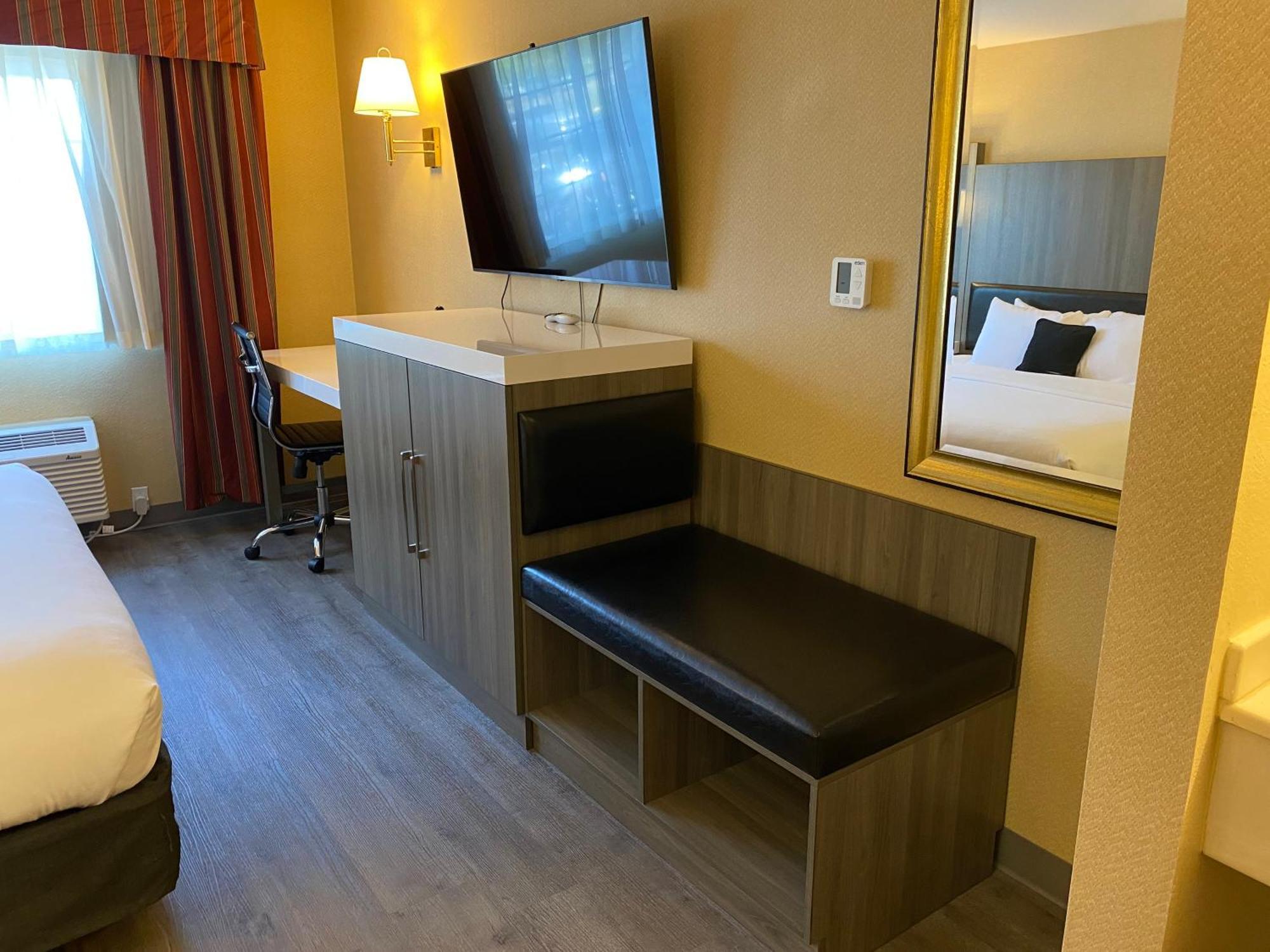 Quality Inn פורט אורצ'רד מראה חיצוני תמונה