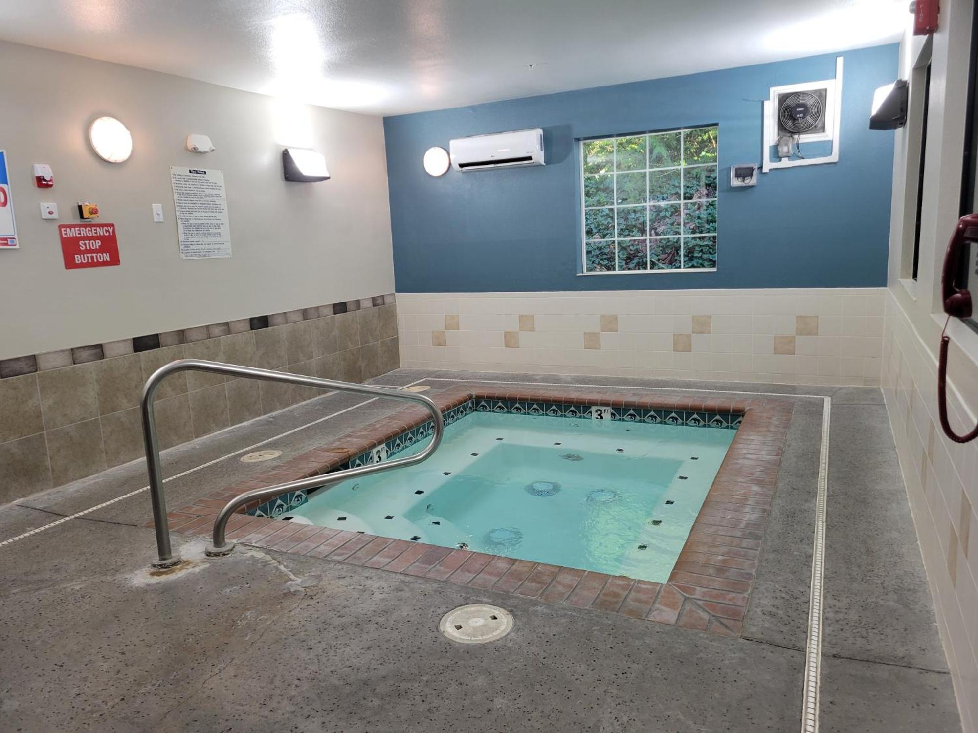 Quality Inn פורט אורצ'רד מראה חיצוני תמונה