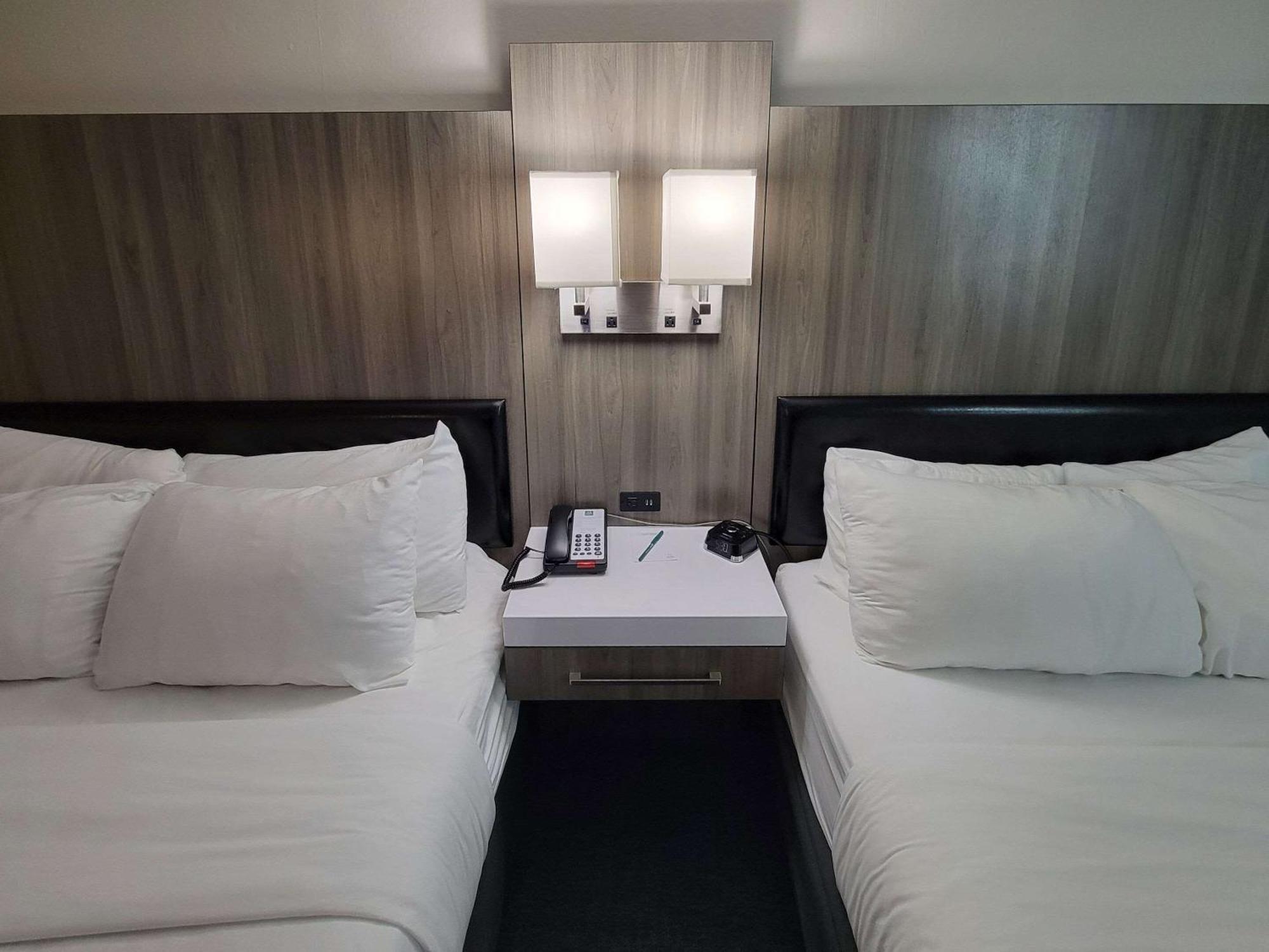 Quality Inn פורט אורצ'רד מראה חיצוני תמונה